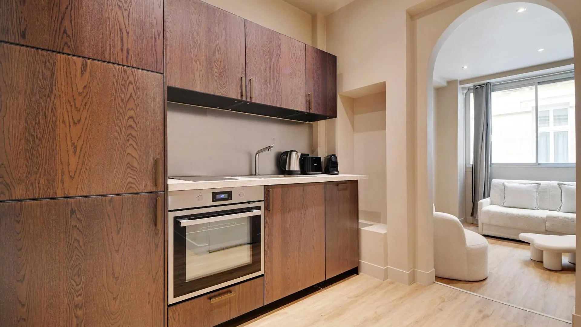 Apartment Elegant Home - 5Bd-12P - Heart Of 'Le Marais' Paris France