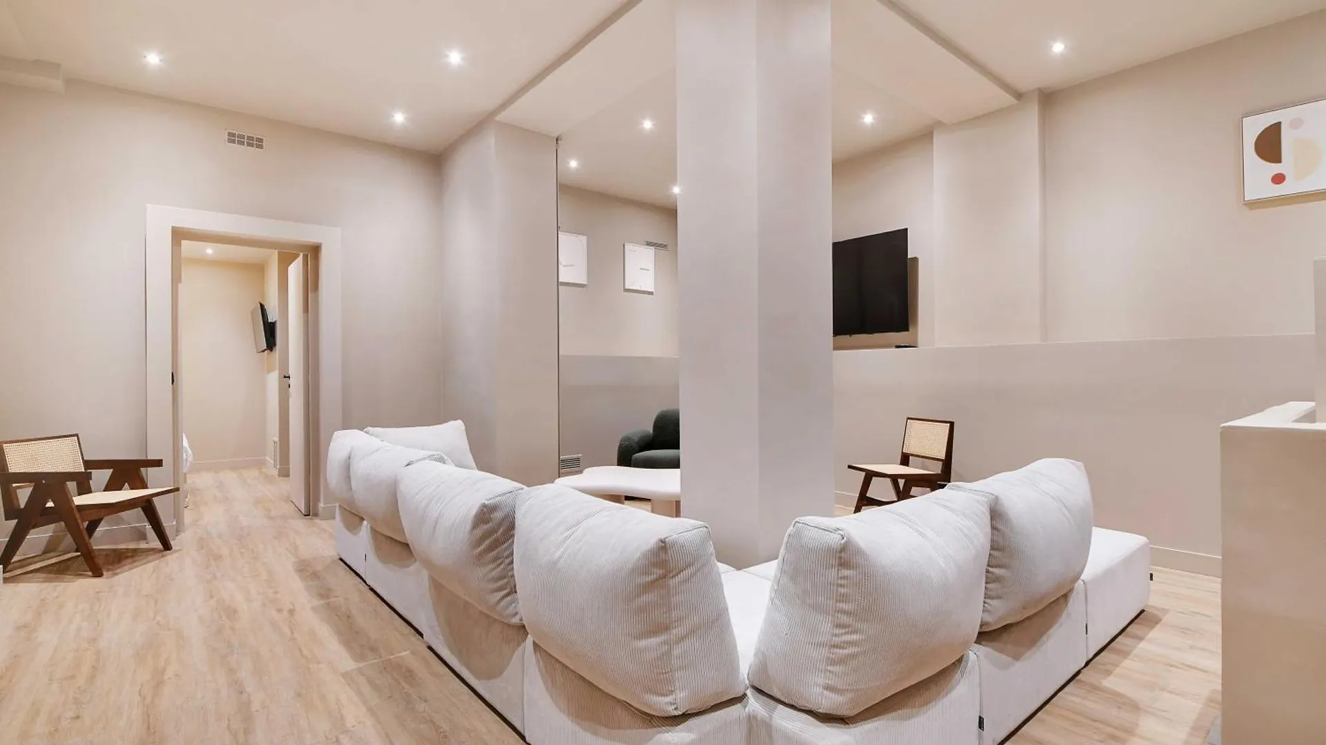 Elegant Home - 5Bd-12P - Heart Of 'Le Marais' Paris Apartment